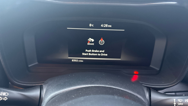 Nissan Juke 1.0 DiG-T N-Connecta 5dr DCT Petrol Hatchback